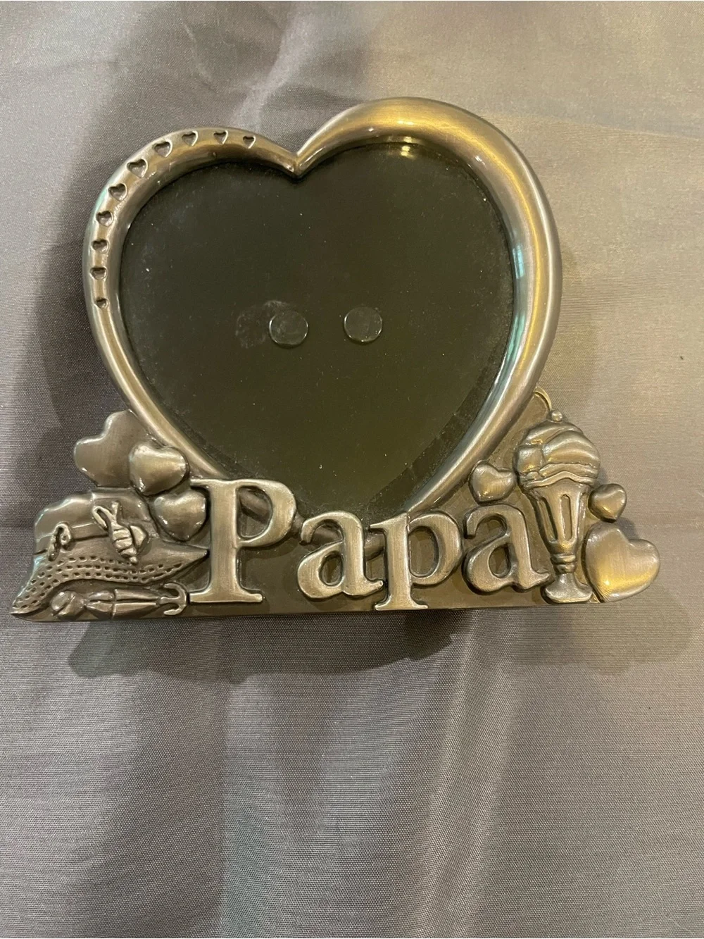 Heart-Shaped 'Papa' Photo Frame in Silver Tone